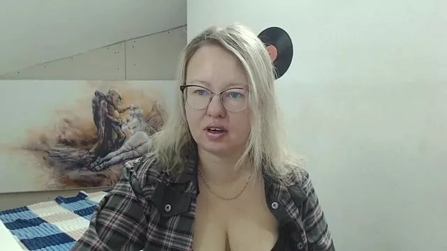 Offline Ivanka_sss on StripChat