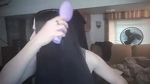 Ivyrose4999 on StripChat