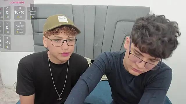 javieryalejandro on StripChat