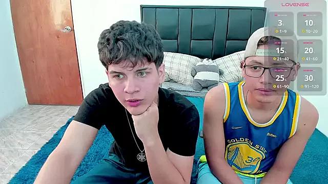 javieryalejandro on StripChat