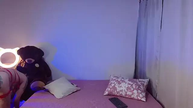 Freechat JhoanitaaCat on StripChat