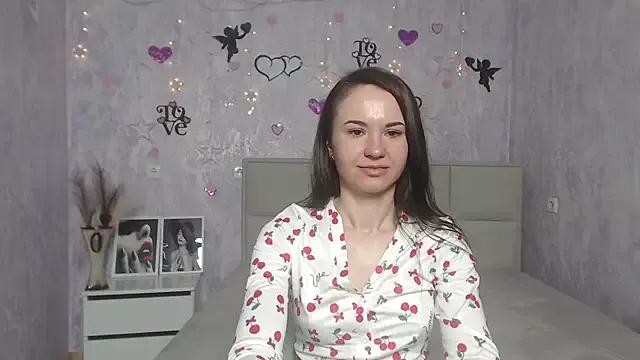 KaraCriegs on StripChat 