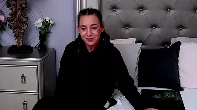 KatyNolan on StripChat 