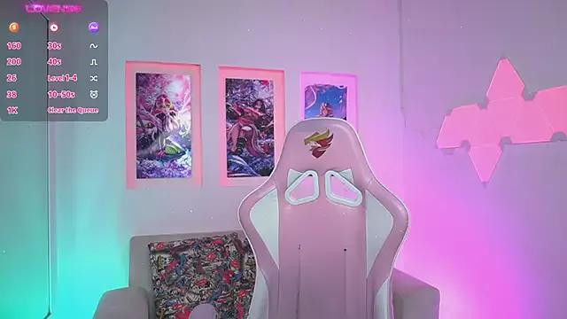 KayraOwen on StripChat