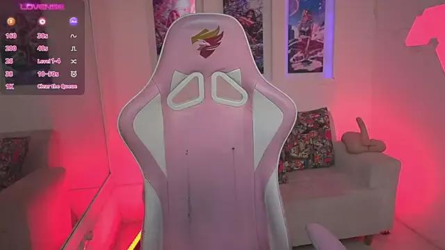 KayraOwen on StripChat