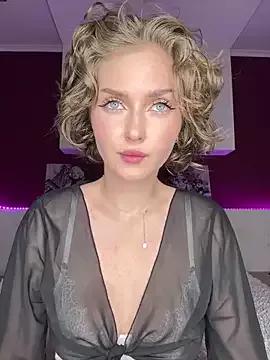 KellyKeler on StripChat