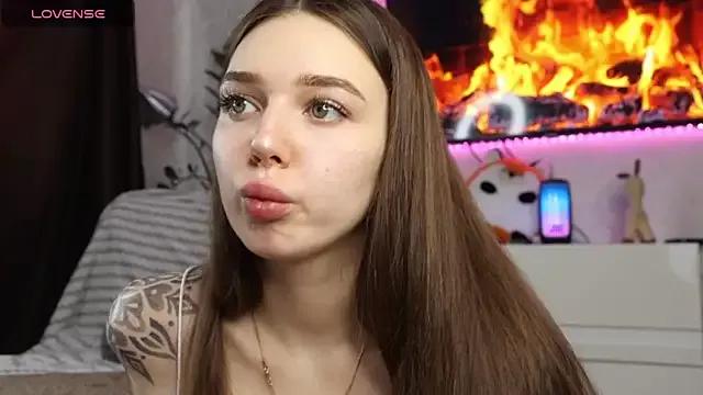 KentsMomAliss on StripChat 