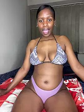 Kinkyy_ on StripChat