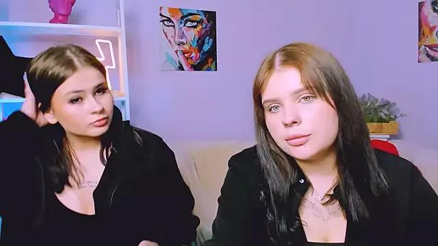 kitty_kris on StripChat 