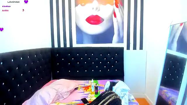 Kloe__11 on StripChat 