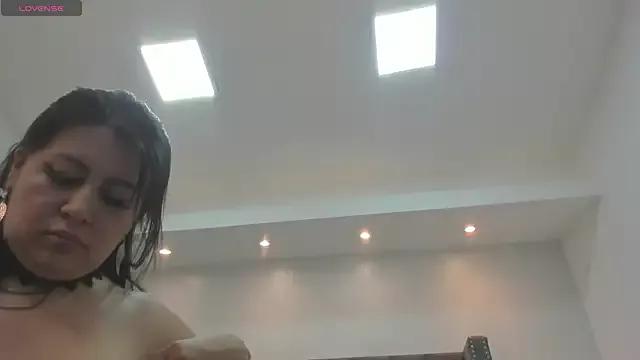 Lady_Rouse_ on StripChat 