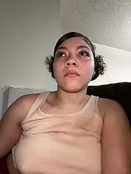 Freechat ladylavish on StripChat