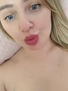 LadyLolyPop_ on StripChat 