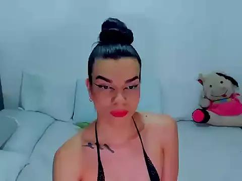 LadyLuminary on StripChat