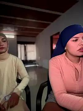 Freechat lalilamassu1 on StripChat