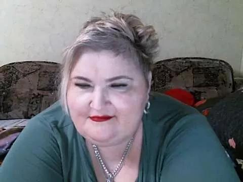 Lana555 on StripChat 