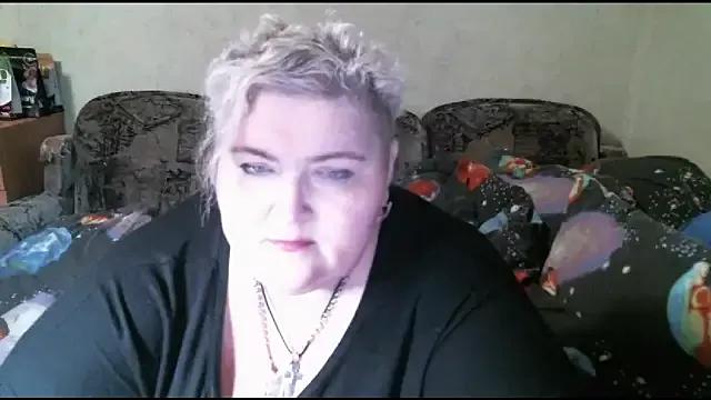 Lana555 on StripChat 