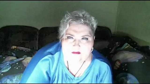 Lana555 on StripChat 