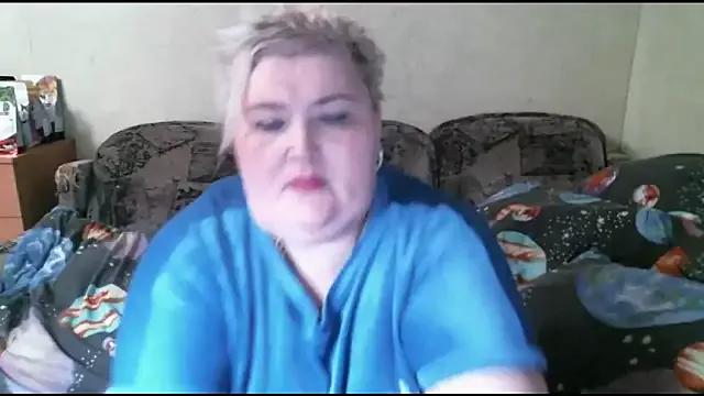 Lana555 on StripChat 