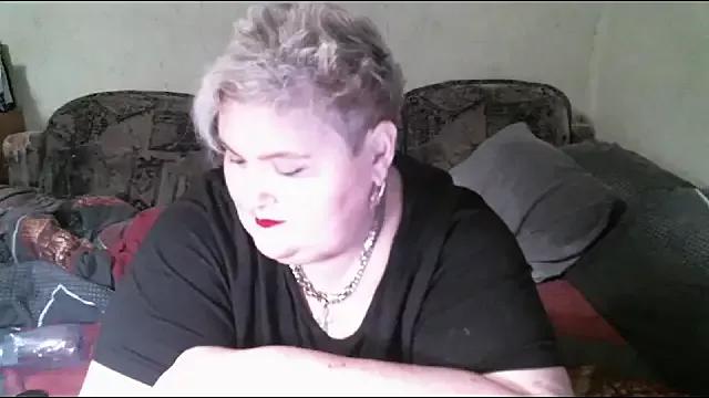 Lana555 on StripChat 