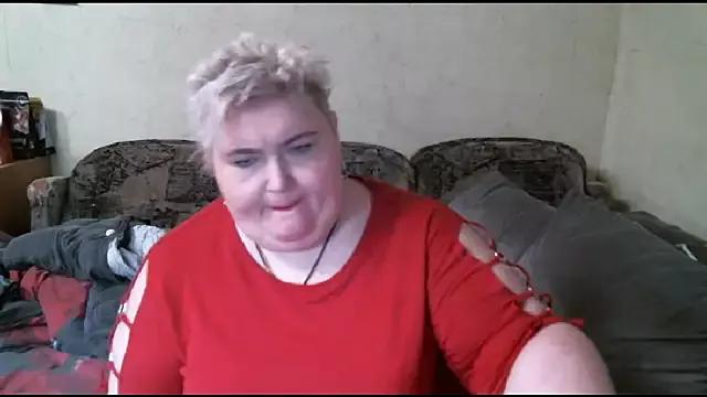 Lana555 on StripChat 