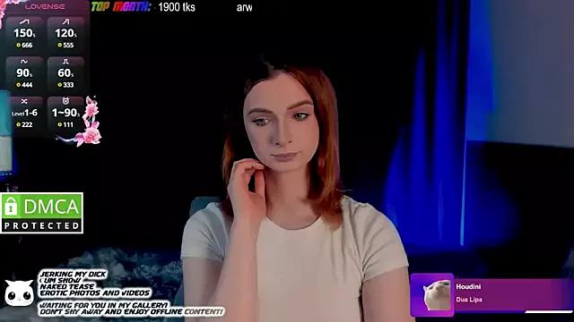 Lee_Loo on StripChat 