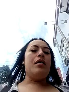 Lesly_10- on StripChat 