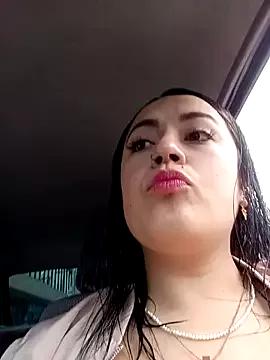 Lesly_10- on StripChat 