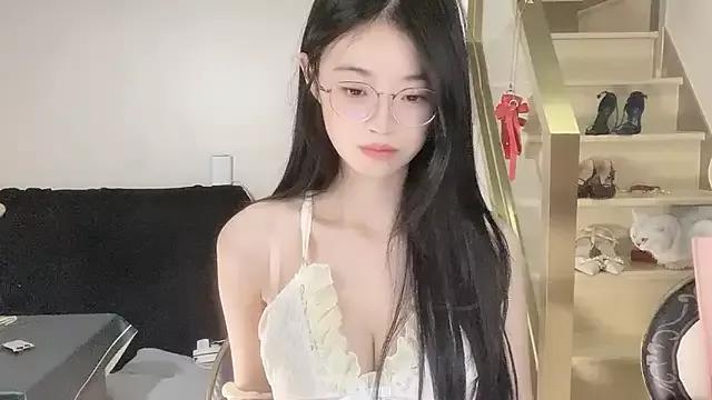 Lgsander_ on StripChat