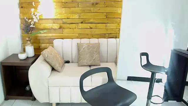 lilith_mesa on StripChat 
