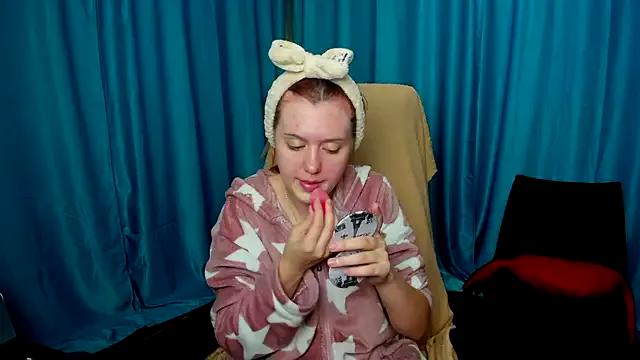 LilLolla on StripChat 