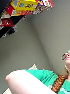 LilyFoxxx on StripChat