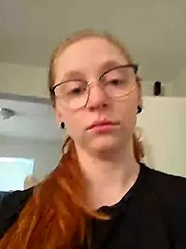 LilyFoxxx on StripChat