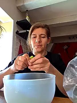 Lina_lou4 on StripChat