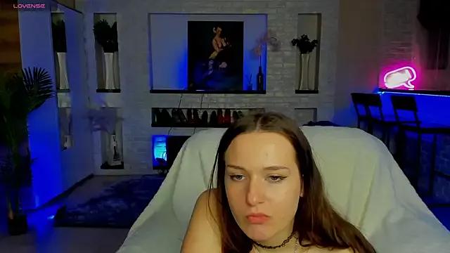LisaElfy on StripChat 