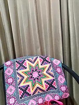 Little_suzy5 on StripChat 