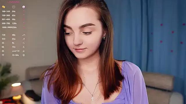 LoraDavi on StripChat 