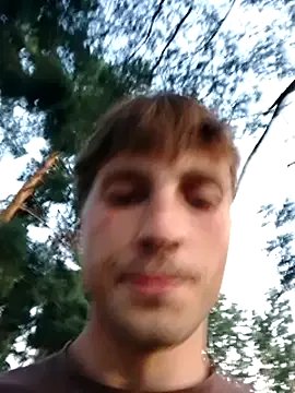 Freechat loveis007 on StripChat