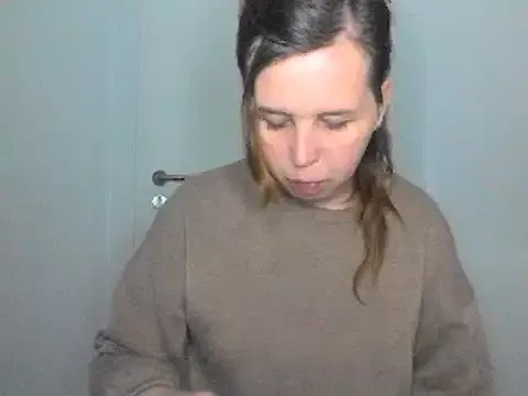 Freechat loveis007 on StripChat