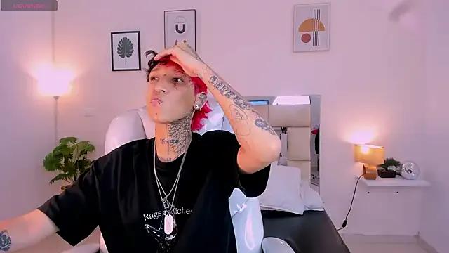 Luci_Rose on StripChat