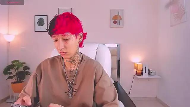 Luci_Rose on StripChat