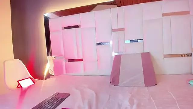 LucianaMorena on StripChat 
