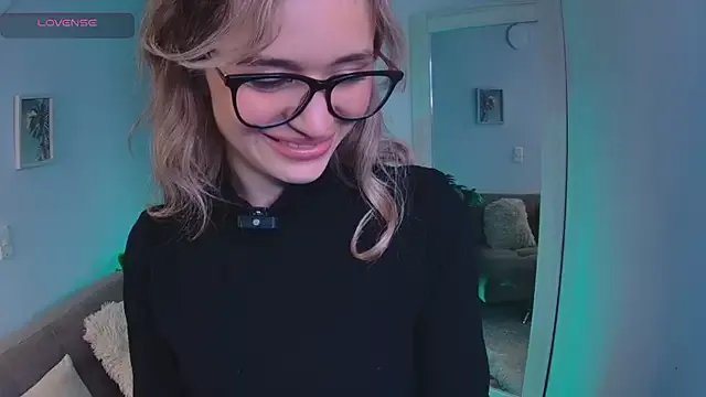 Offline Lucy_Princes on StripChat