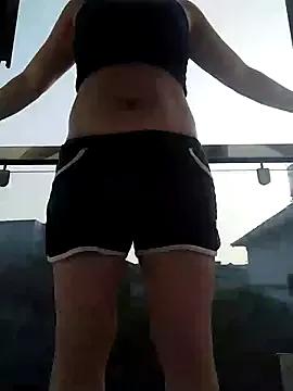 Luondh on StripChat 