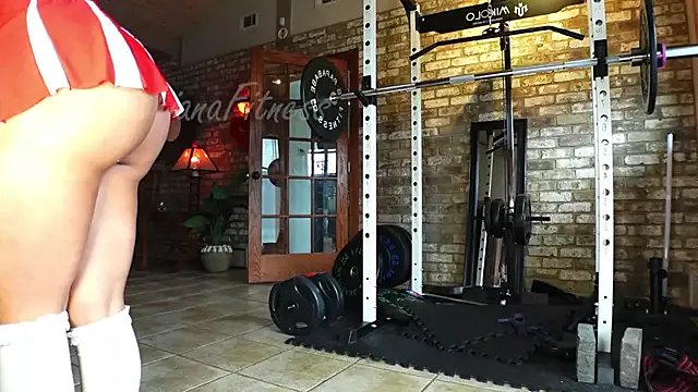 Freechat LushianaFitness on StripChat