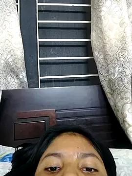 LustyJoya-02 on StripChat