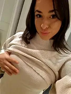 LydiaMaus96 on StripChat