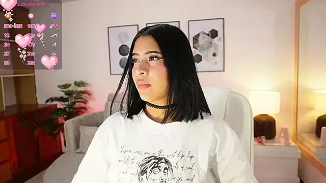 Freechat MaddyWattson on StripChat