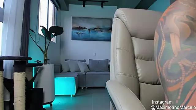 Maximo_Marcelo on StripChat