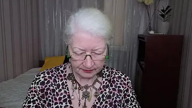 Maya_Mayflower on StripChat 